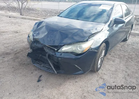 2015 Toyota Camry Se z USA, uszkodzony, nr VIN 4T1BF1FK3FU036395